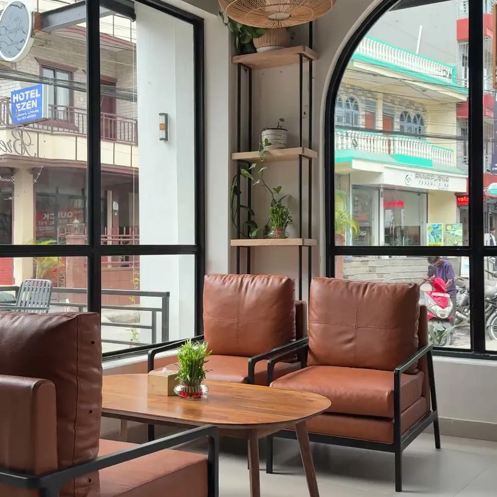 Dear Breakfast atmosphere